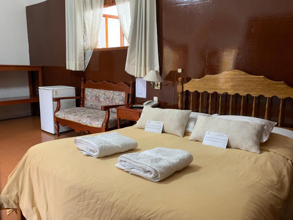 Hotel Santa Rosa アヤクーチョ エクステリア 写真