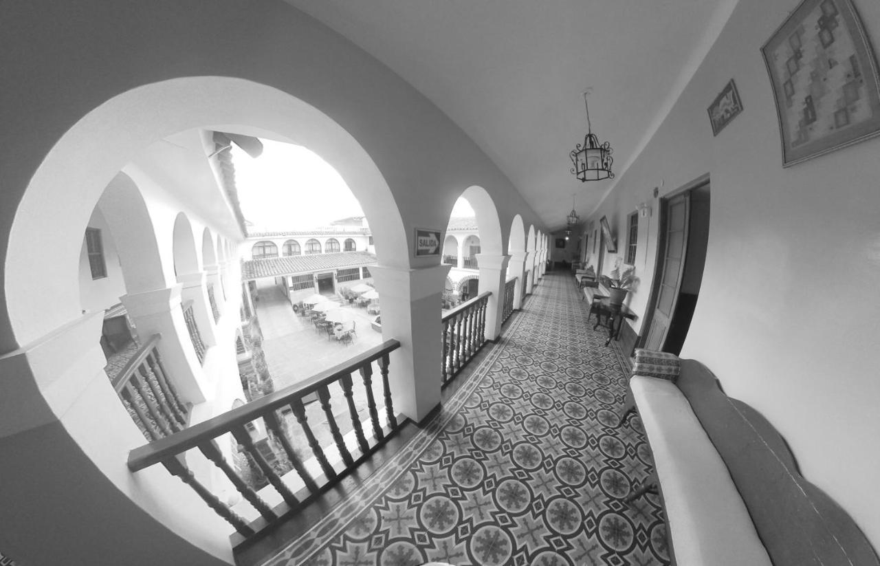 Hotel Santa Rosa アヤクーチョ エクステリア 写真